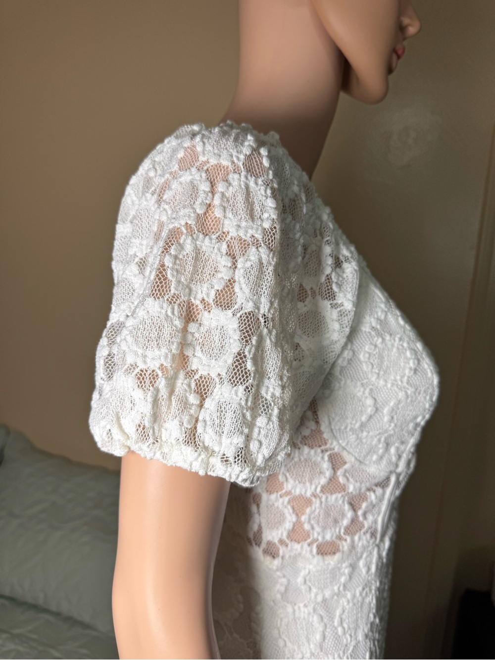 Blush BJ White Floral Lace Sheer V-Neck Puff Short Sleeve Sheath Knee L - Picture 4 of 8